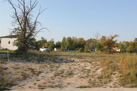 42 ACORN BAY, Beausejour, Manitoba R0E 0C0, Canadá