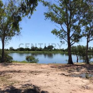 Avda Costanera, balcones del Rio , Limpio, Central 110816, Paraguay