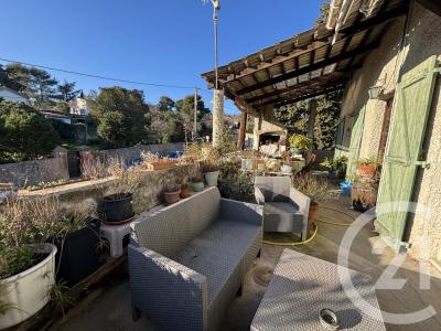 Nimes, Languedoc-Roussillon 30000, Pháp