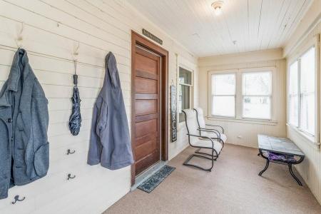 910 Washington Street, Story City, Iowa 50248