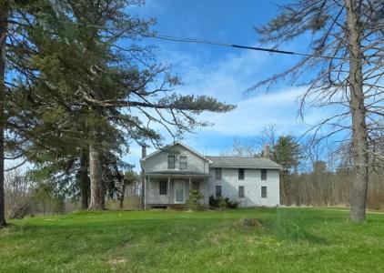 16270 Mayfield, Huntsburg, Ohio 44046, USA