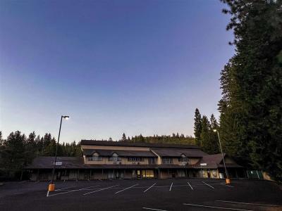 18701 Tiffeni Dr Ste 1D, Twain Harte, California 95383, USA