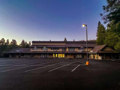 18701 Tiffeni Dr Ste 2H, Twain Harte, California 95383, USA