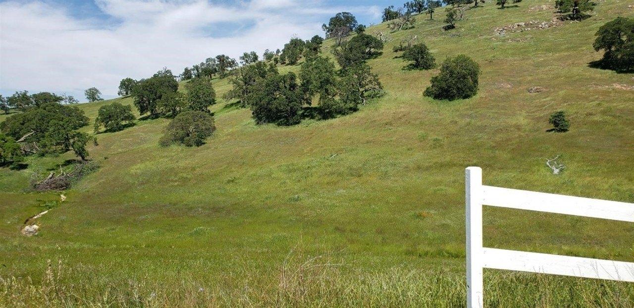 10074 Banderilla, La Grange, California 95329, Estados Unidos