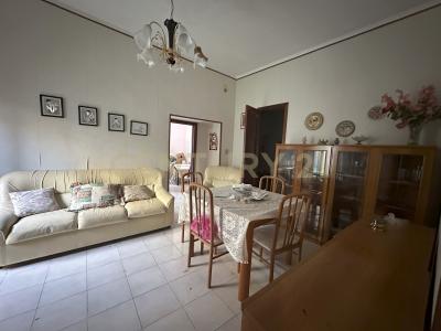 Viagrande, Sicilia 95029, איטליה