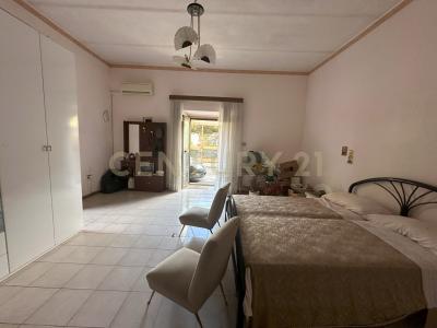 Viagrande, Sicilia 95029, איטליה