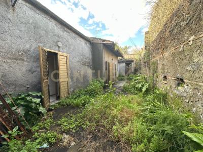 Viagrande, Sicilia 95029, איטליה