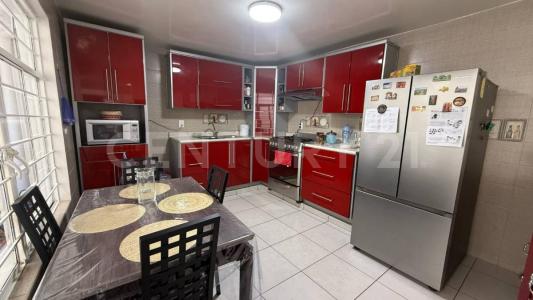 Bosques de Antequera 51,, Ecatepec De Morelos, メヒコ州 55070, メキシコ