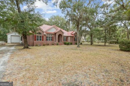 51 Ravine Lane, Woodbine, Georgia 31569