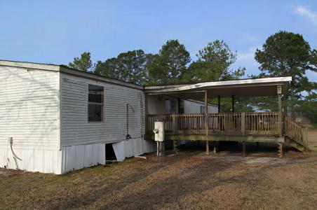 411 Carlonie Drive, Pembroke, North Carolina 28372, USA
