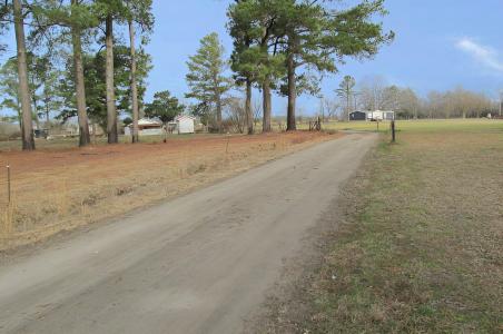 411 Carlonie Drive, Pembroke, North Carolina 28372, USA