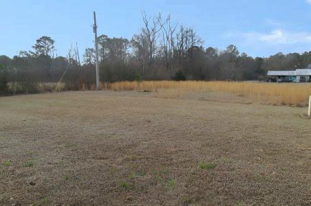 411 Carlonie Drive, Pembroke, North Carolina 28372, USA