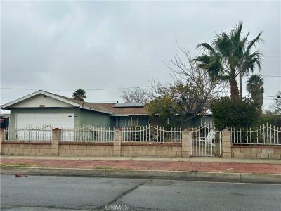 9844 Almeria Avenue, Fontana, Kalifornien 92335, USA