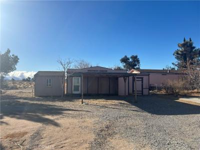 13621 Christa Way, Victorville, California 92392, USA