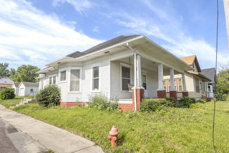 486 E Rollins St, Moberly, Missouri 65270