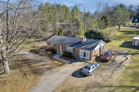 292 Brookside Camp Road, Hendersonville, 北卡罗来纳州 28792, 美国