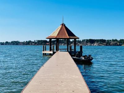 13170 Bunker Hill Drive , Willis, Texas 77318, USA