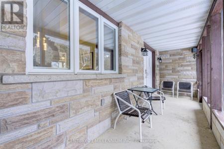 5450 FIRST LINE, Erin, Ontario L7J 2L9, Canada
