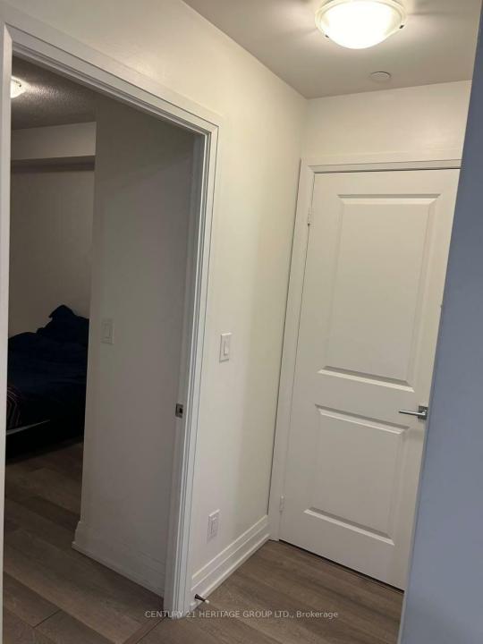 7165 YONGE STREET, Markham, Ontario L3T 0C9, Kanada