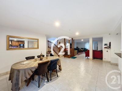 Goussainville, Île-de-France 95190, アキタン