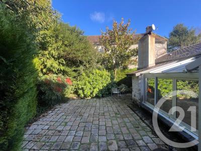 Noisy Sur Ecole, Île-de-France 77123, Francia