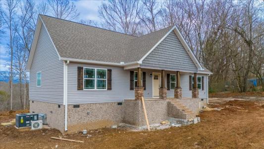 92 Beechwood Drive, Manchester, Tennessee 37355, USA