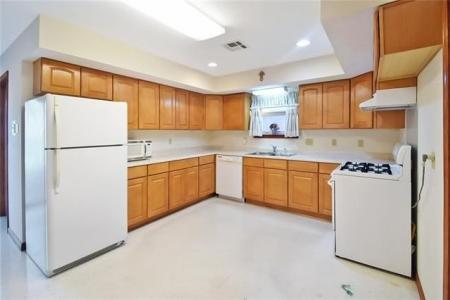 1413 WISTERIA Drive, Metairie, 루이지아나 70005, 미국