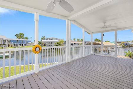 3892 Cherry Lane, St James City, Florida 33956, USA