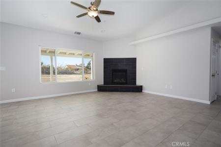 18238 Talisman Street, Hesperia, California 92345, USA