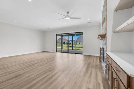 2477 Ellsworth Drive, Clarksville, 田納西州 37043, 美國