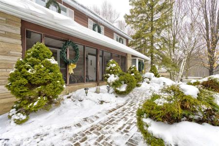 5450 FIRST LINE, Erin, Ontario L7J 2L9, Canada