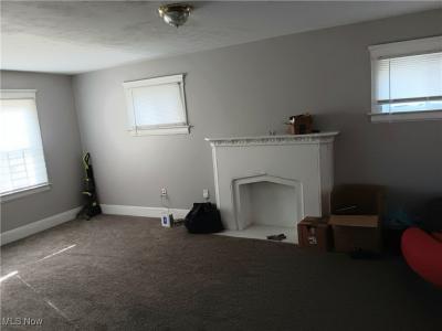 12604 Beachwood Avenue, Cleveland, 俄亥俄州 44105, 美国