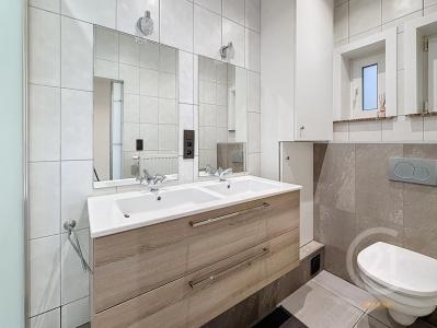 Troonstraat 103, Oostende, 8400, בלגיה
