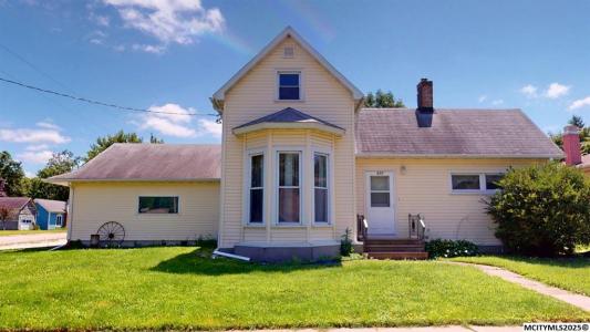 217 1st St SE , Nora Springs, Iowa 50458, USA