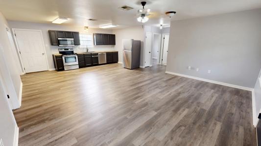 610 E. 2nd St, Iowa, Louisiana 70647, Amerika Birleşik Devletleri