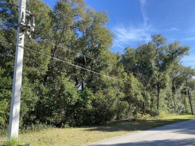 000 Oakwood Street, Crescent City, Florida 32112, Stati Uniti