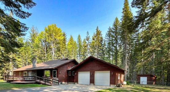 344 Upper Gold Creek Road, Sandpoint, Idaho 83864, HOA KỲ
