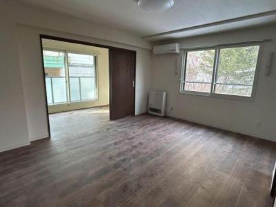 405, 末広7丁目8-4, センチュリー末広, 千歳市, Хоккайдо 066-0027, Япония