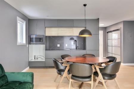 19 Av. Léonie, Saint-Sauveur, Québec J0R 1R5, Canada