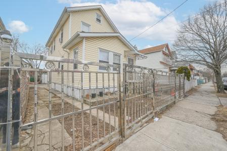 11040 160th Street, Jamaica, Нью-Йорк 11433, Соединенные Штаты