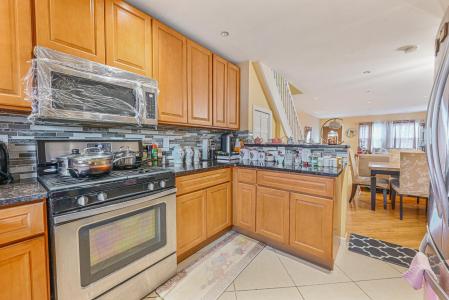 11040 160th Street, Jamaica, Нью-Йорк 11433, Соединенные Штаты