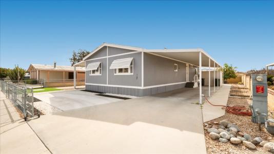 228 N La Paloma Avenue, San Jacinto, Califórnia 92582, Estados Unidos