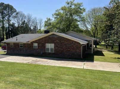 1001 Monroe, Tupelo, Mississippi 38804, Estados Unidos