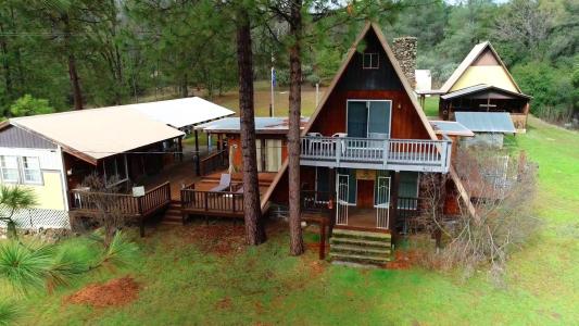 2116 Hwy 49 S., Mariposa, Californie 95338, États-Unis