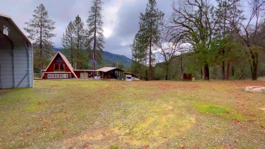 2116 Hwy 49 S., Mariposa, Californie 95338, États-Unis