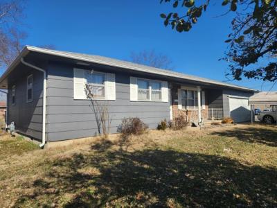 1611 W 9th St, West Plains, Missouri 65775, USA