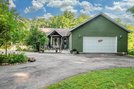 3045 Little Glendora Road, Buchanan, Michigan 49107, USA