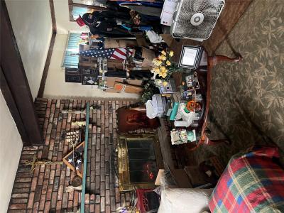 417 N Monroe Avenue, Lindenhurst, Nova Iorque 11757, Estados Unidos
