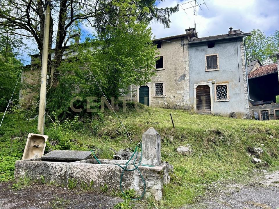 Contrada Tezze, Velo Veronese, Vénétie 37030, Italie