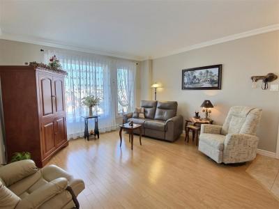 48 Rue Beaulieu, Rivière-du-Loup, Quebec G5R 0J6, Canada